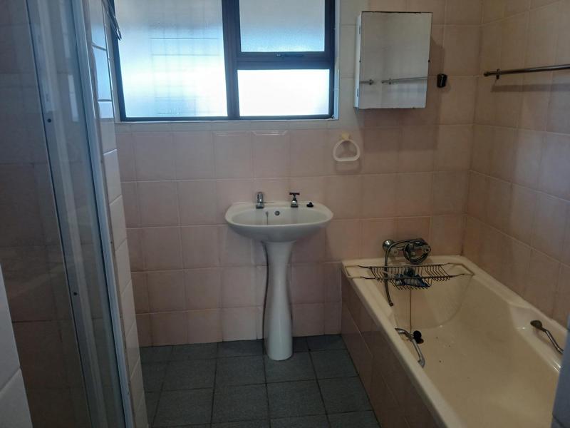 2 Bedroom Property for Sale in Stilbaai Wes Western Cape